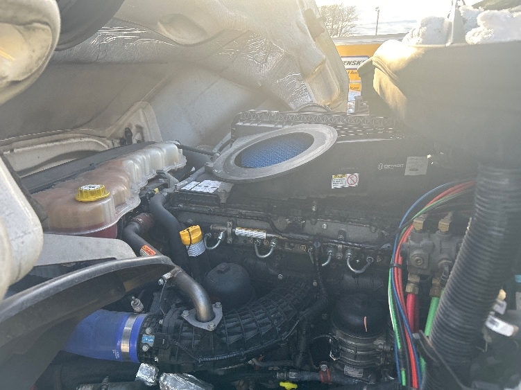 Used 2022 Freightliner Cascadia - photo 23