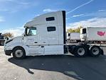 Used 2022 Volvo VNL Volvo D13 Semi Truck for sale #428481 - photo 4