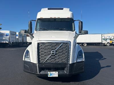 Used 2022 Volvo VNL Volvo D13 Semi Truck for sale #428482 - photo 2