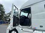 Used 2022 Volvo VNL Volvo D13 Semi Truck for sale #428483 - photo 9