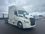 Used 2022 Freightliner Cascadia Detroit DD15AT Semi Truck with Sleeper Cab for sale #428749 - photo 1