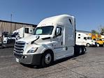 Used 2022 Freightliner Cascadia Detroit DD15AT Semi Truck with Sleeper Cab for sale #428780 - photo 3