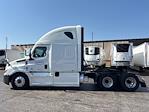 Used 2022 Freightliner Cascadia Detroit DD15AT Semi Truck with Sleeper Cab for sale #428780 - photo 4