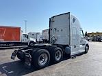 Used 2022 Freightliner Cascadia Detroit DD15AT Semi Truck with Sleeper Cab for sale #428780 - photo 7