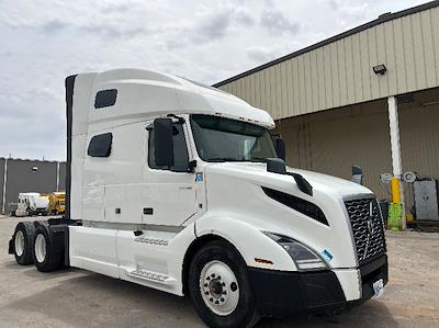 Used 2022 Volvo VNL Volvo D13 Semi Truck for sale #428856 - photo 1
