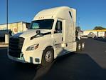 Used 2022 Freightliner Cascadia Detroit DD15AT Semi Truck with Sleeper Cab for sale #428995 - photo 3