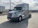 Used 2022 Freightliner Cascadia Detroit DD15AT Semi Truck with Sleeper Cab for sale #429006 - photo 3