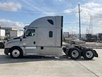 Used 2022 Freightliner Cascadia Detroit DD15AT Semi Truck with Sleeper Cab for sale #429006 - photo 4