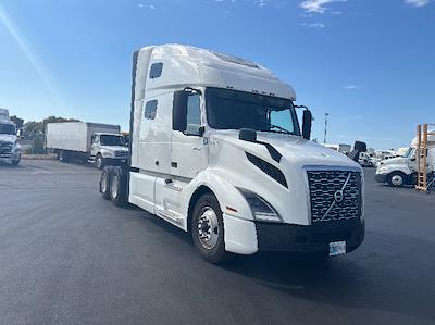 Used 2022 Volvo VNL Volvo D13 Semi Truck for sale #429041 - photo 1