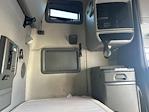 Used 2022 Volvo VNL Volvo D13 Semi Truck for sale #429041 - photo 18