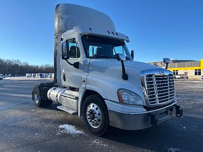Used 2019 Freightliner Cascadia Detroit DD13 Semi Truck for sale #42908 - photo 1