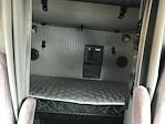 Used 2022 Volvo VNL Volvo D13 Semi Truck for sale #429356 - photo 17
