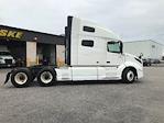 Used 2022 Volvo VNL Volvo D13 Semi Truck for sale #429356 - photo 8