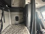 Used 2022 Freightliner Cascadia Detroit DD15AT Semi Truck with Sleeper Cab for sale #429395 - photo 18