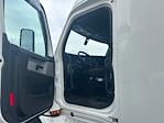 Used 2022 Freightliner Cascadia Detroit DD15AT Semi Truck with Sleeper Cab for sale #429395 - photo 9