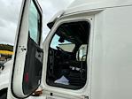 Used 2022 Freightliner Cascadia Detroit DD15AT Semi Truck with Sleeper Cab for sale #429617 - photo 9