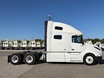 Used 2022 Volvo VNL Volvo D13 Semi Truck for sale #429643 - photo 8
