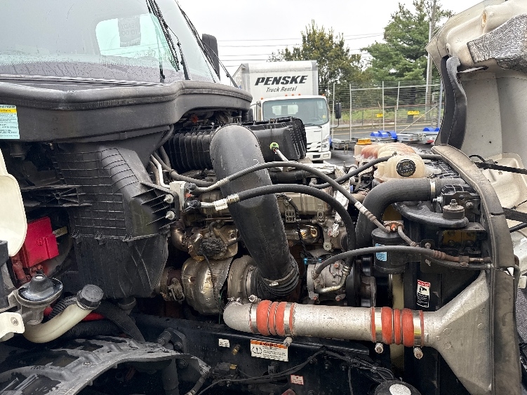 Used 2022 Freightliner Cascadia - photo 22