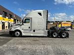 Used 2022 Freightliner Cascadia Detroit DD15AT Semi Truck with Sleeper Cab for sale #429933 - photo 4