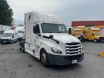 Used 2022 Freightliner Cascadia Detroit DD15AT Semi Truck with Sleeper Cab for sale #429935 - photo 1