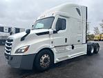 Used 2022 Freightliner Cascadia Detroit DD15AT Semi Truck with Sleeper Cab for sale #429941 - photo 3