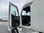 Used 2022 Freightliner Cascadia Detroit DD15AT Semi Truck with Sleeper Cab for sale #429941 - photo 9