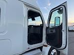Used 2022 Freightliner Cascadia Detroit DD15AT Semi Truck with Sleeper Cab for sale #430068 - photo 13