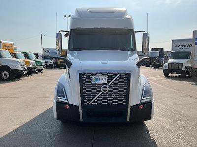 Used 2022 Volvo VNL Volvo D13 Semi Truck for sale #431318 - photo 2