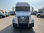 Used 2022 Volvo VNL Volvo D13 Semi Truck for sale #431318 - photo 2