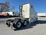 Used 2022 Freightliner Cascadia Detroit DD15AT Semi Truck with Sleeper Cab for sale #431785 - photo 7