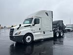 Used 2022 Freightliner Cascadia Detroit DD15AT Semi Truck with Sleeper Cab for sale #431786 - photo 3