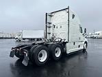 Used 2022 Freightliner Cascadia Detroit DD15AT Semi Truck with Sleeper Cab for sale #431786 - photo 7