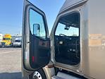 Used 2022 Freightliner Cascadia Cummins X15 Semi Truck with Sleeper Cab for sale #433492 - photo 9