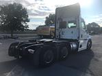 Used 2022 Freightliner Cascadia Detroit DD13 Semi Truck for sale #433726 - photo 7