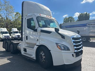 Used 2022 Freightliner Cascadia Detroit DD13 Semi Truck for sale #433759 - photo 1