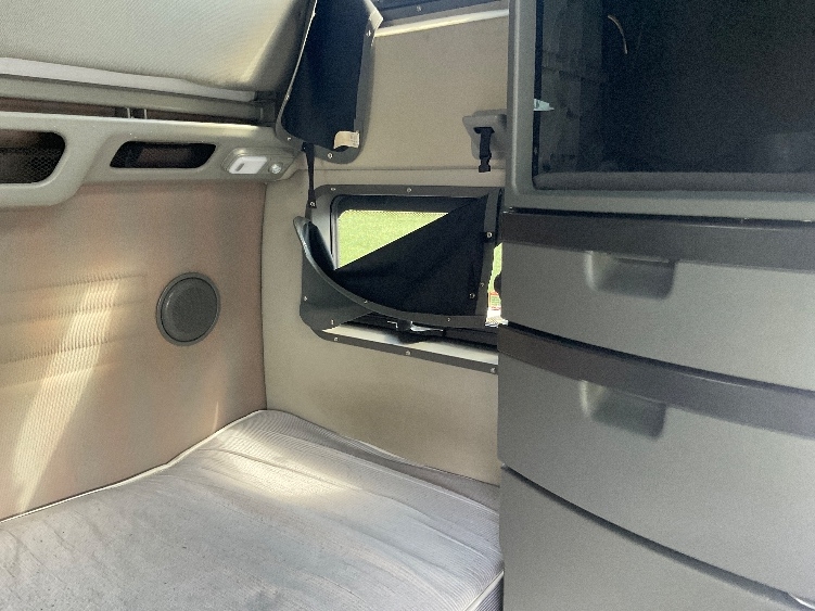 Used 2022 Volvo VNL - photo 20