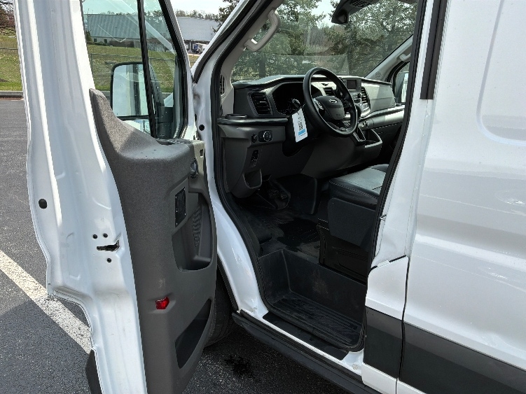 Used 2022 Ford Transit 350 - photo 18