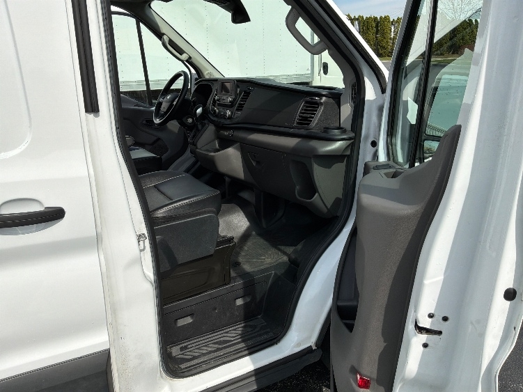 Used 2022 Ford Transit 350 - photo 22