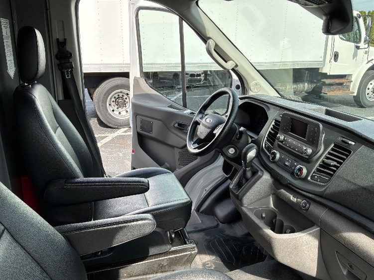 Used 2022 Ford Transit 350 - photo 24