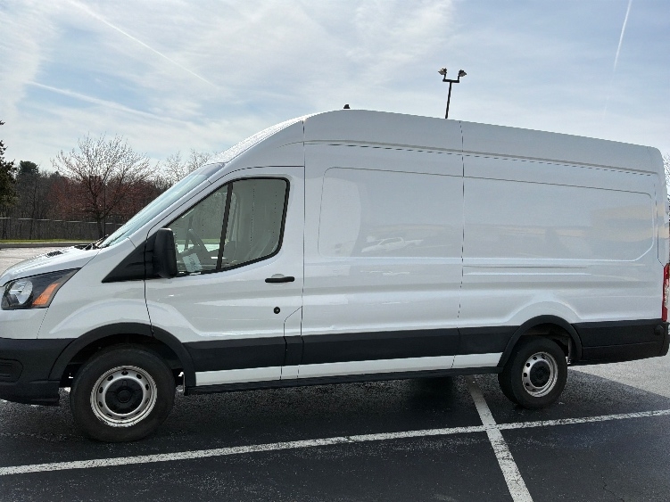 Used 2022 Ford Transit 350 - photo 6