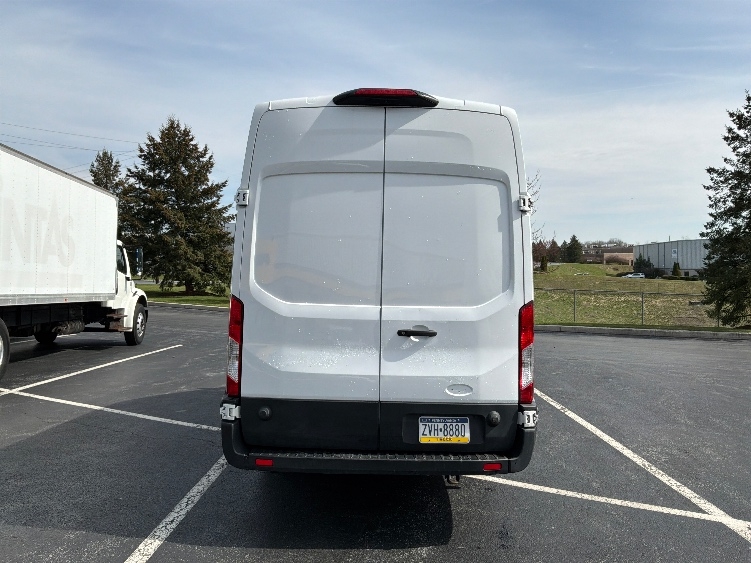 Used 2022 Ford Transit 350 - photo 9
