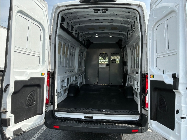 Used 2022 Ford Transit 350 - photo 10