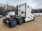Used 2022 Freightliner Cascadia Detroit DD15AT Semi Truck with Sleeper Cab for sale #436580 - photo 7