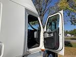 Used 2022 Freightliner Cascadia Detroit DD15AT Semi Truck with Sleeper Cab for sale #436670 - photo 13