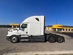 Used 2022 Freightliner Cascadia Detroit DD15AT Semi Truck with Sleeper Cab for sale #436673 - photo 4