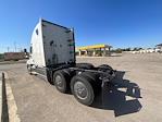 Used 2022 Freightliner Cascadia Detroit DD15AT Semi Truck with Sleeper Cab for sale #436673 - photo 5