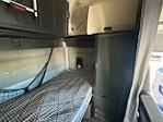 Used 2022 Freightliner Cascadia Detroit DD15AT Semi Truck with Sleeper Cab for sale #436674 - photo 18