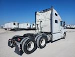 Used 2022 Volvo VNL Volvo D13 Semi Truck for sale #437734 - photo 7