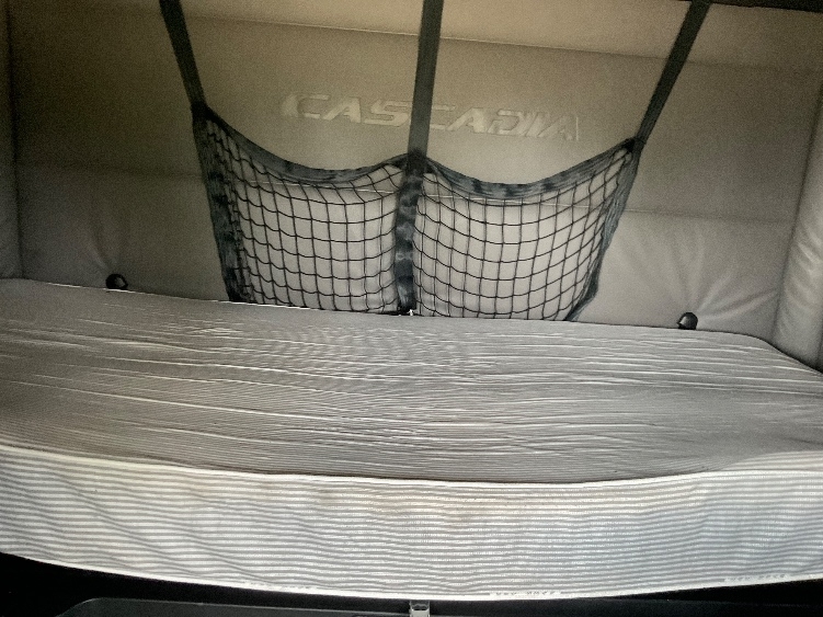 Used 2022 Freightliner Cascadia - photo 17
