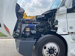 Used 2022 Freightliner Cascadia Detroit DD15AT Semi Truck with Sleeper Cab for sale #437772 - photo 21